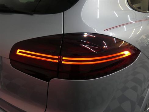 Used 2017 Porsche Cayenne GTS image 16