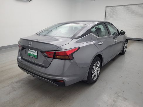 Used 2023 Nissan Altima 2.5 S FWD image 9