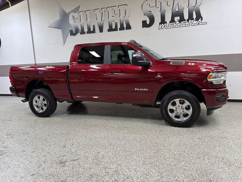 Used 2024 RAM 2500 Big Horn w/ Level 2 Equipment Group AWD/4WD image 33
