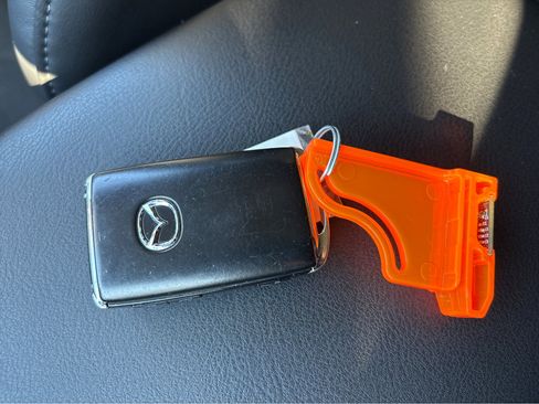 Used 2020 MAZDA CX-5 Touring image 5