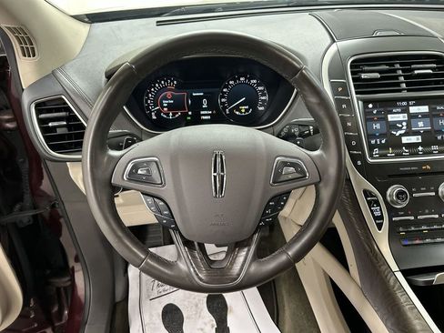 Used 2018 Lincoln MKX Reserve w/ Lincoln MKX Climate Package image 4