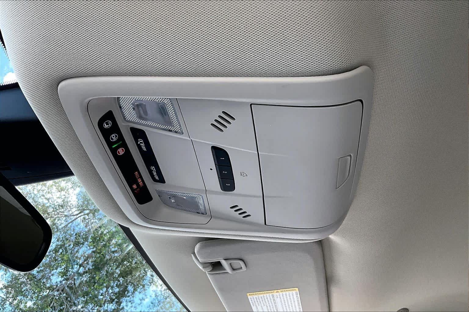 Used 2023 Buick Enclave Essence FWD image 63