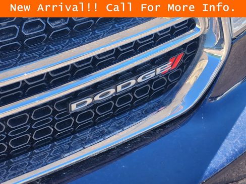 Used 2018 Dodge Durango SXT w/ Quick Order Package 2BB AWD/4WD image 11
