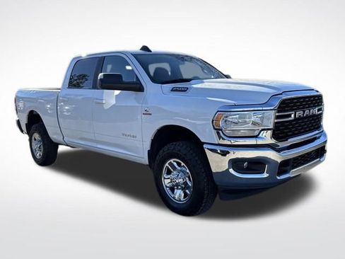 Used 2022 RAM 2500 Big Horn w/ Cold Weather Group image 8
