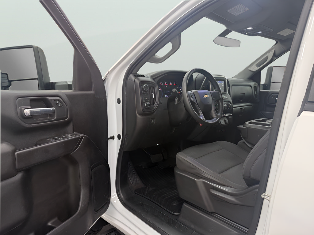 Used 2023 Chevrolet Silverado 2500 Custom w/ Infotainment Package AWD/4WD image 9