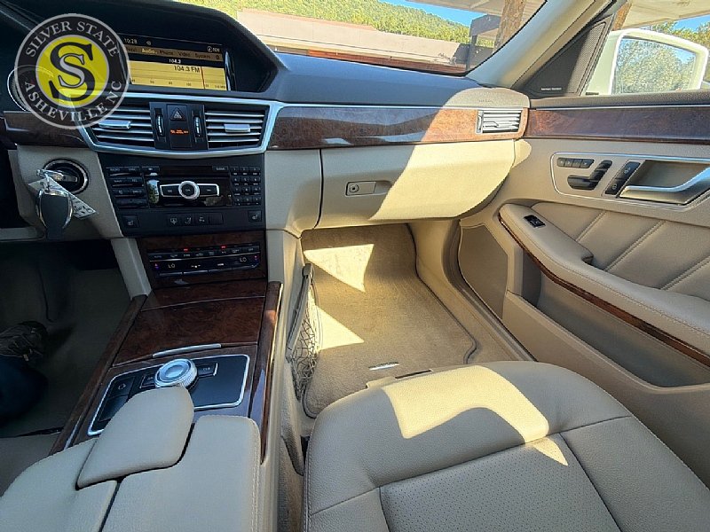 Used 2012 Mercedes-Benz E 350 4MATIC Sedan image 21
