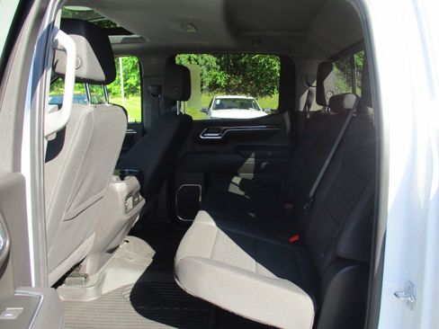 Certified 2025 Chevrolet Silverado 1500 LT Trail Boss w/ Convenience Package II AWD/4WD image 13