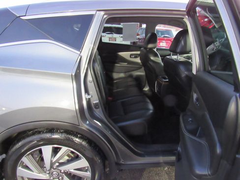 Used 2019 Nissan Murano SL image 26