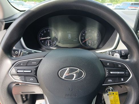 Used 2023 Hyundai Santa Fe SE FWD image 11