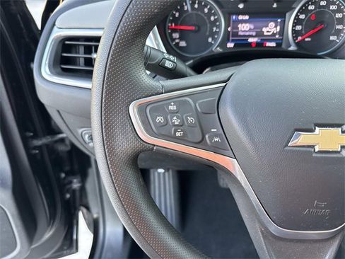 Used 2022 Chevrolet Equinox LS w/ LS Convenience Package image 22