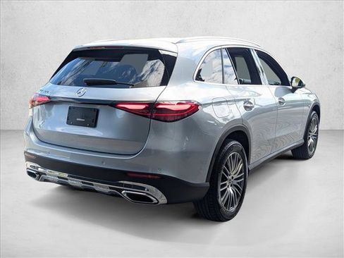 Used 2026 Mercedes-Benz GLC 300 image 5
