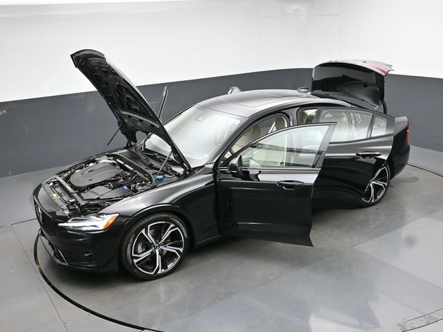 Used 2023 Volvo S60 B5 Ultimate w/ Protection Package Premier FWD image 49