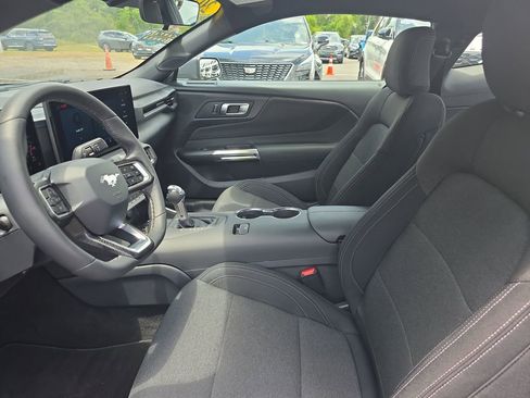 Certified 2026 Ford Mustang GT RWD image 9