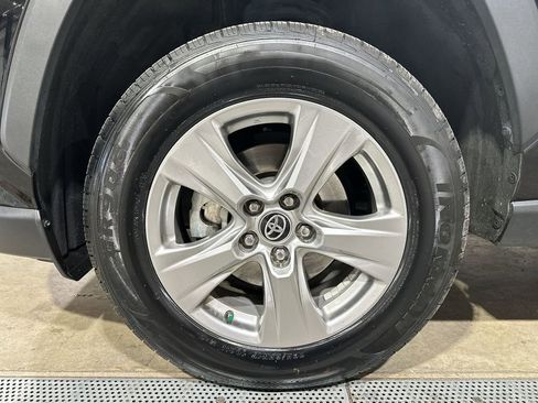 Used 2024 Toyota RAV4 XLE image 28
