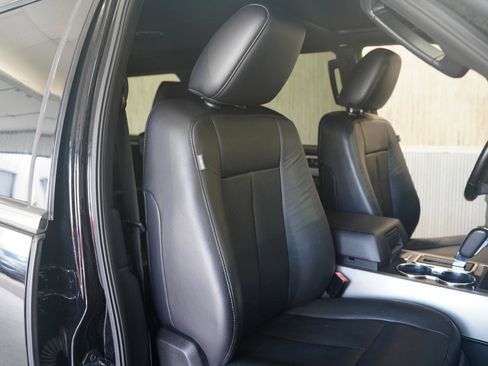 Used 2017 Ford Expedition EL Limited w/ Equipment Group 301A RWD image 28