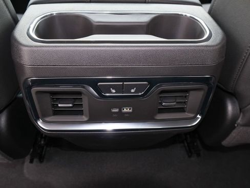New 2026 GMC Sierra 1500 SLT AWD/4WD image 11
