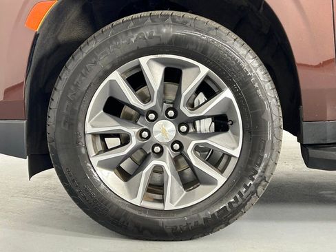 Used 2022 Chevrolet Tahoe LT w/ LT Signature Plus Package image 38