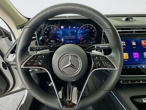 Used 2025 Mercedes-Benz E 450 4MATIC All-Terrain Wagon image 11