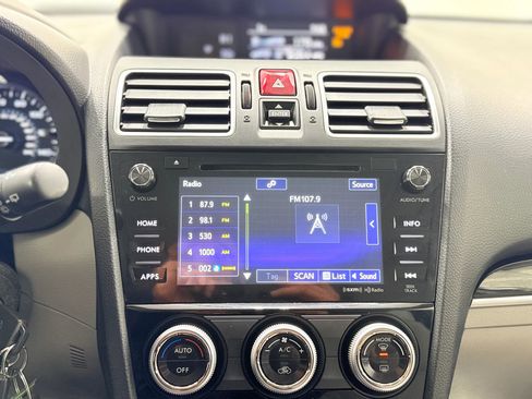 Used 2018 Subaru Forester 2.5i Limited image 19