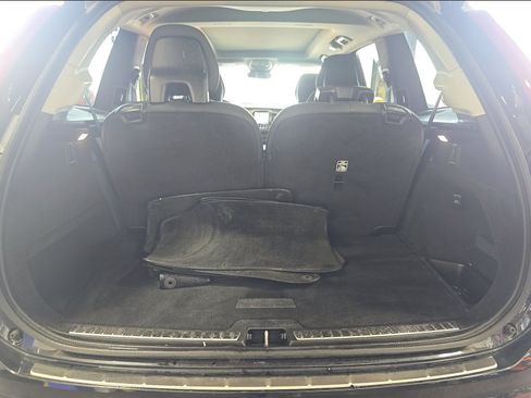 Used 2024 Volvo XC90 T8 Plus AWD/4WD image 6