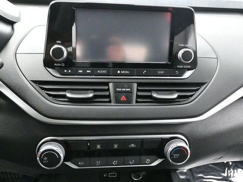 Used 2021 Nissan Altima 2.5 S image 15