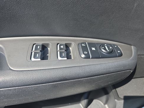 Used 2018 Kia Optima S FWD image 26