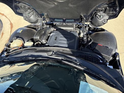 Used 2006 Pontiac Solstice Convertible w/ Premium Package image 10