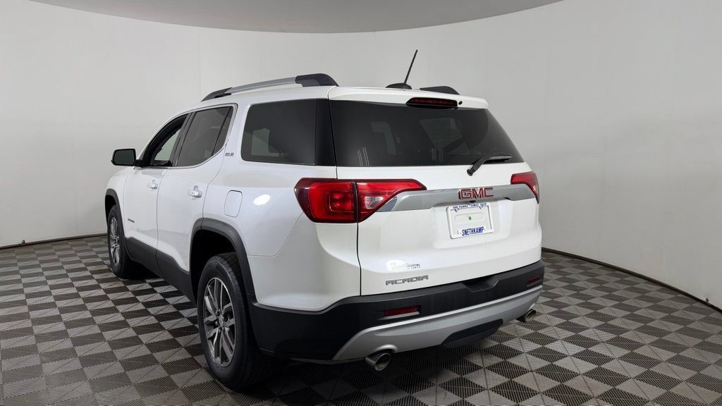 Used 2017 GMC Acadia SLE FWD image 6