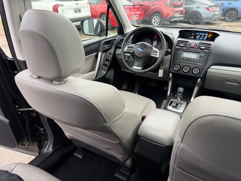 Used 2015 Subaru Forester 2.5i Limited image 52