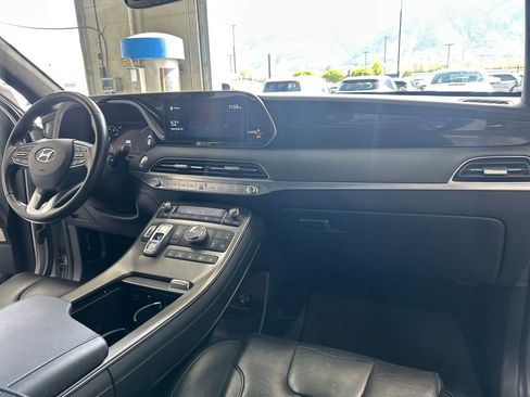 Used 2022 Hyundai Palisade Calligraphy w/ Cargo Package FWD image 12