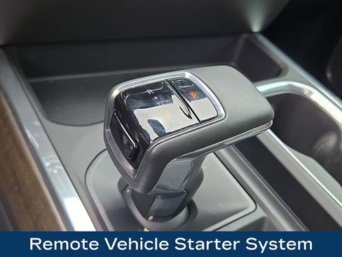 Used 2025 Chevrolet Silverado 1500 High Country w/ Technology Package AWD/4WD image 14