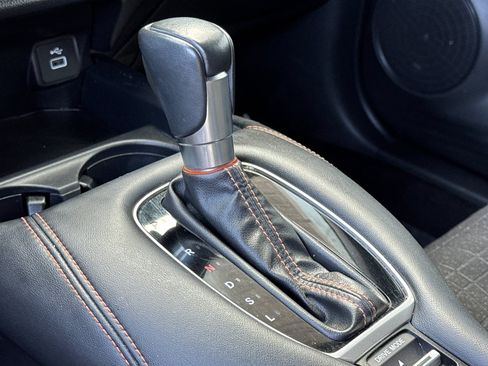 Used 2024 Honda HR-V Sport image 18