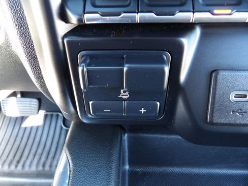 Used 2020 Chevrolet Silverado 1500 RST w/ All-Star Edition image 24