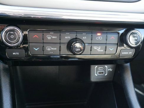 Used 2022 Jeep Compass Limited w/ Elite Group image 20