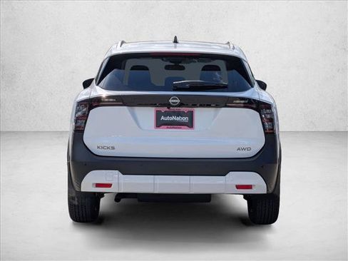 New 2026 Nissan Kicks SV w/ Cold Weather Package image 7