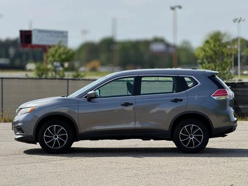 Used 2016 Nissan Rogue S AWD/4WD image 8