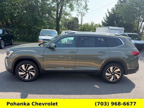 Used 2026 Volkswagen Atlas SEL AWD/4WD image 4