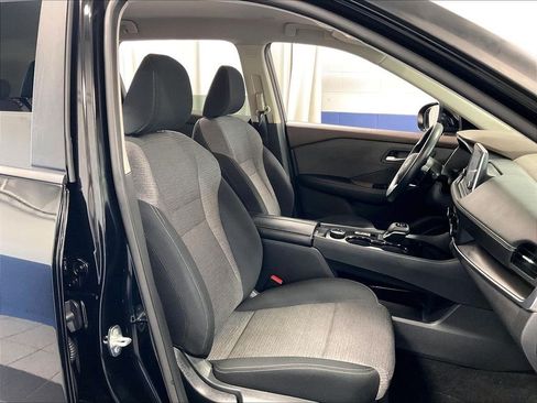 Used 2023 Nissan Rogue SV AWD/4WD image 11