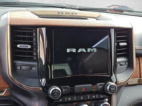 Used 2022 RAM 1500 Limited w/ Body Color Bumper Group image 16