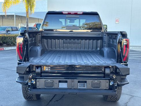 New 2026 GMC Sierra 2500 AT4X image 9