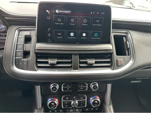 Certified 2022 GMC Yukon XL SLT w/ SLT Luxury Package image 21