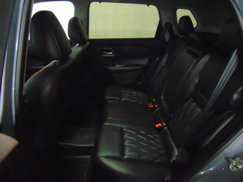 Used 2023 Nissan Rogue Platinum w/ Platinum Premium Package AWD/4WD image 11