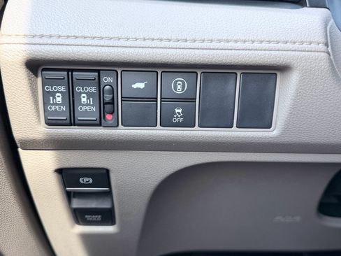 Used 2022 Honda Odyssey EX-L image 13