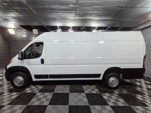 Used 2023 RAM ProMaster 3500 image 8
