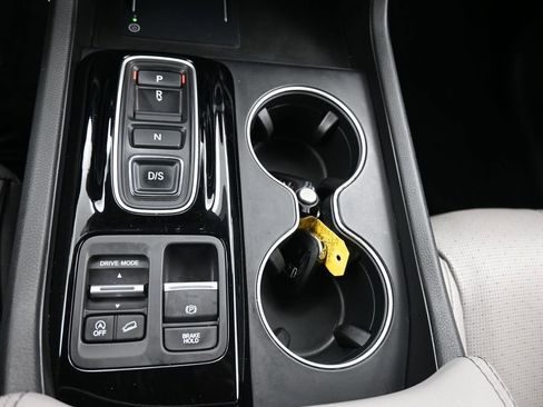 Certified 2023 Honda Pilot Elite image 17