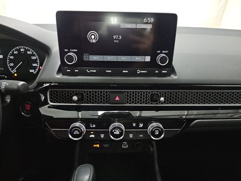 Used 2023 Honda Civic LX image 15