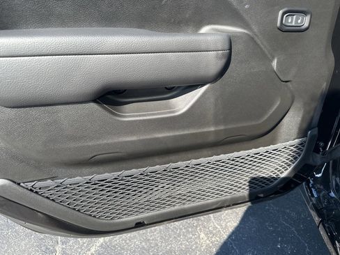 New 2025 Jeep Gladiator Sport image 19