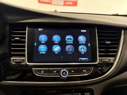 Used 2018 Buick Encore FWD image 34