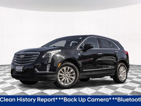 Used 2019 Cadillac XT5 FWD image 2