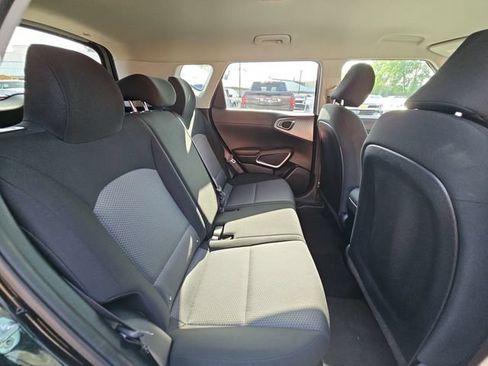 Used 2020 Kia Soul LX FWD image 29